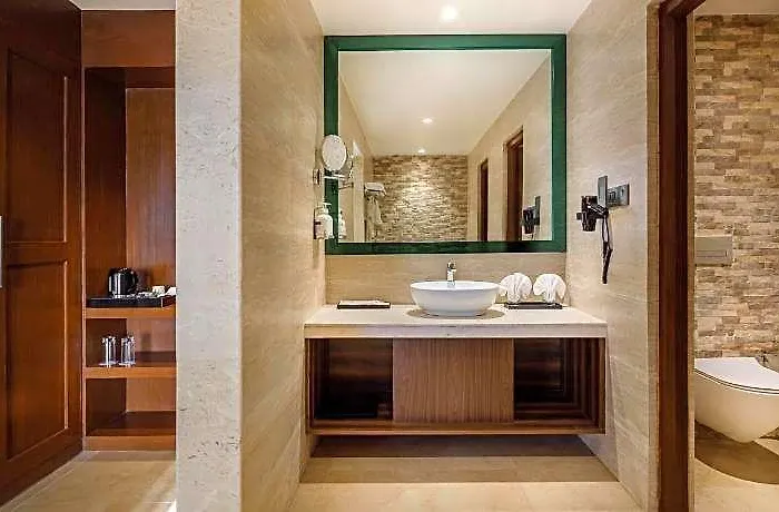 Hotel Budhanilkantha By Ihg 5*
