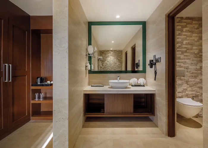 Budhanilkantha By Ihg